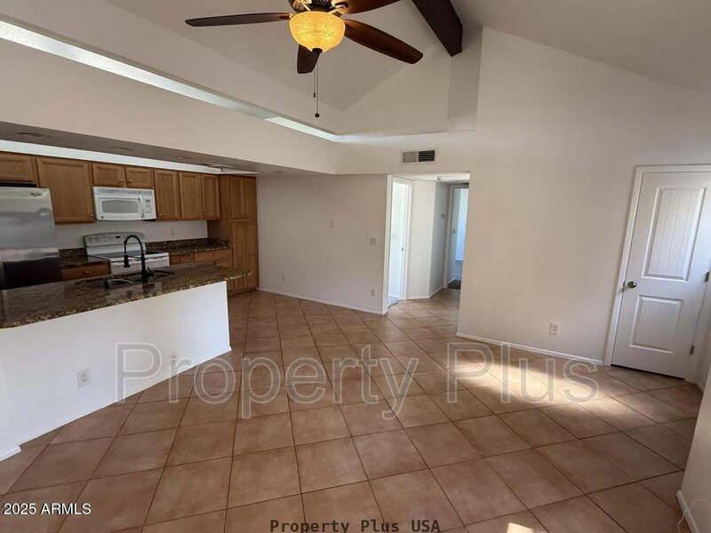 Condo for rent at 1432 W Emerald Ave #642, Mesa, AZ 85202