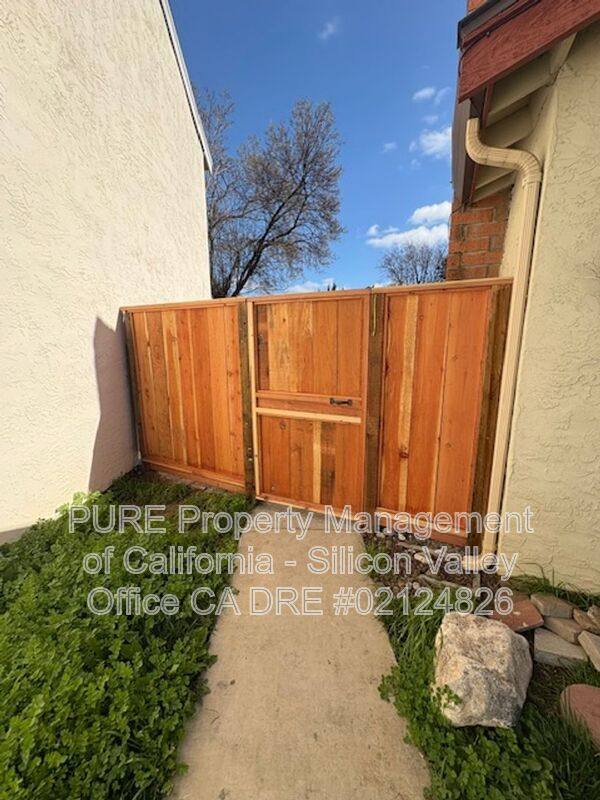 House for rent at 2038 Danderhall Way, San Jose, CA 95121