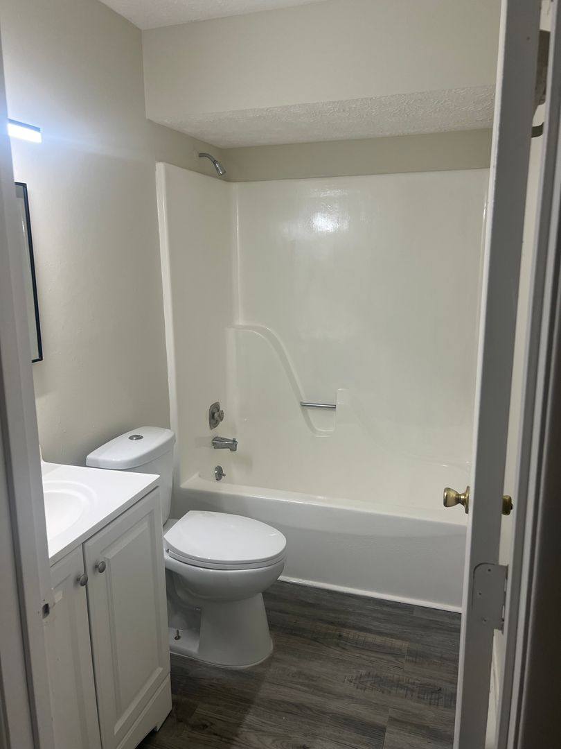Apartment for rent at 712 Green Feather Court, Dayton, OH 45449