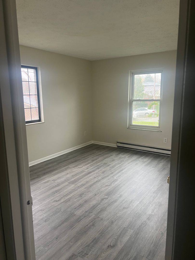 Apartment for rent at 712 Green Feather Court, Dayton, OH 45449