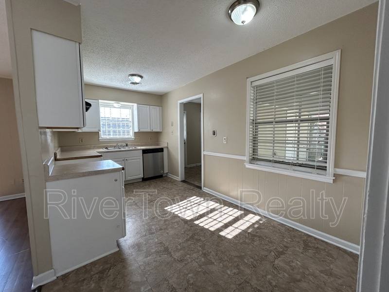 House for rent at 3201 Longacre Cove, Memphis, TN 38134