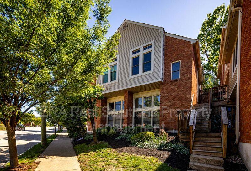 Apartment for rent at 2132 Gilbert Ave #A, Cincinnati, OH 45206