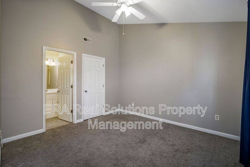 Apartment for rent at 2132 Gilbert Ave #A, Cincinnati, OH 45206