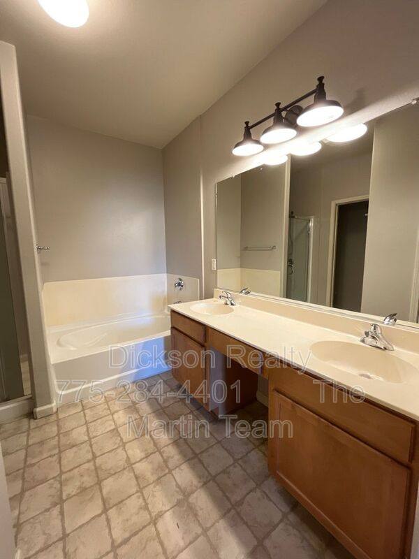 Townhouse for rent at 1325 S Meadows Parkway #124, Reno, NV 89521