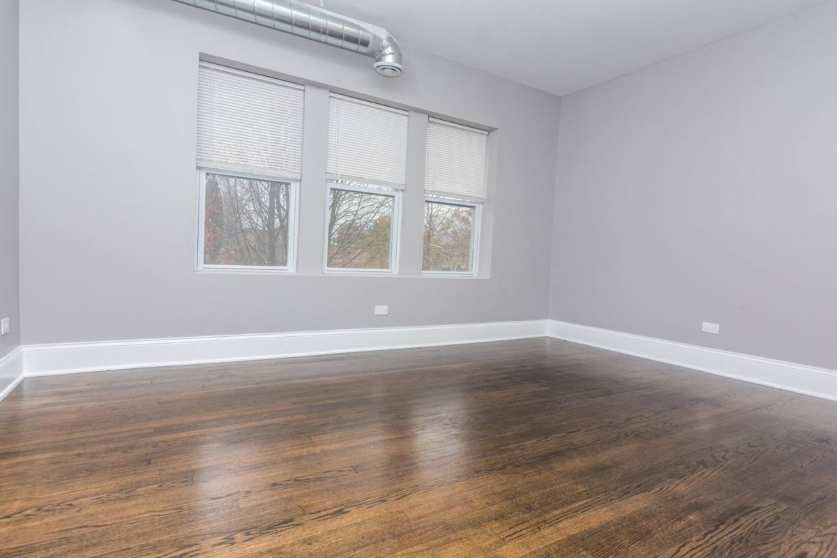 Apartment for rent at 7511 S Yale Ave, Chicago, IL 60620