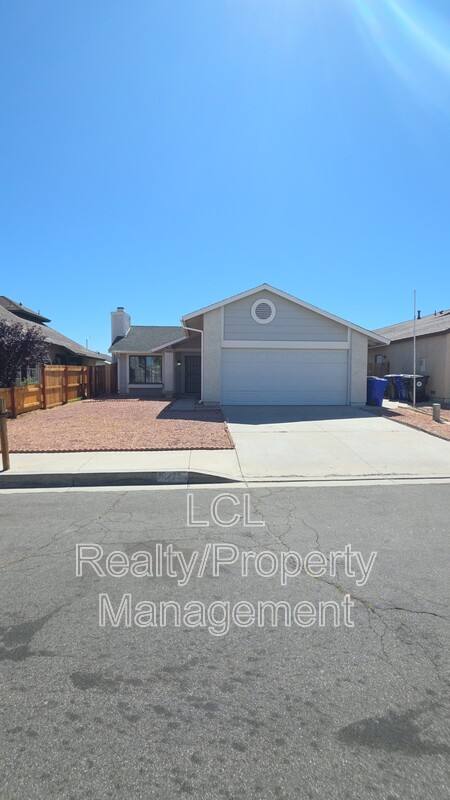 House for rent at 12225 Pluto Dr, Victorville, CA 92392