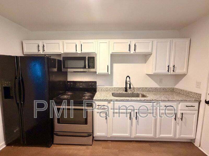 Apartment for rent at 1319 Hendrix St, Columbia, SC 29203