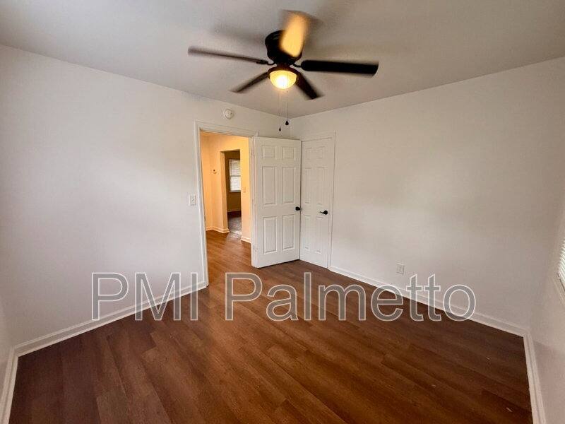 Apartment for rent at 1319 Hendrix St, Columbia, SC 29203