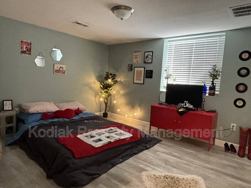 Apartment for rent at 1111 E 400 S #B, Salt Lake City, UT 84102