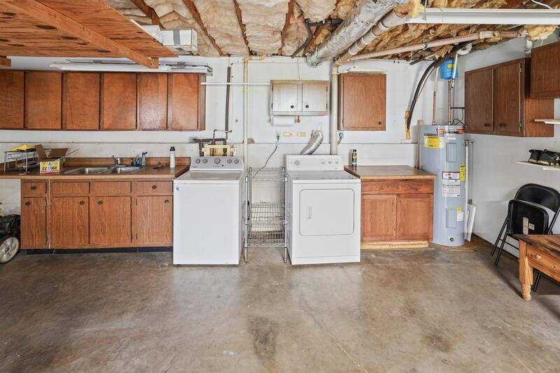 House for rent at 4317 Twin Pines Dr, Knoxville, TN 37921