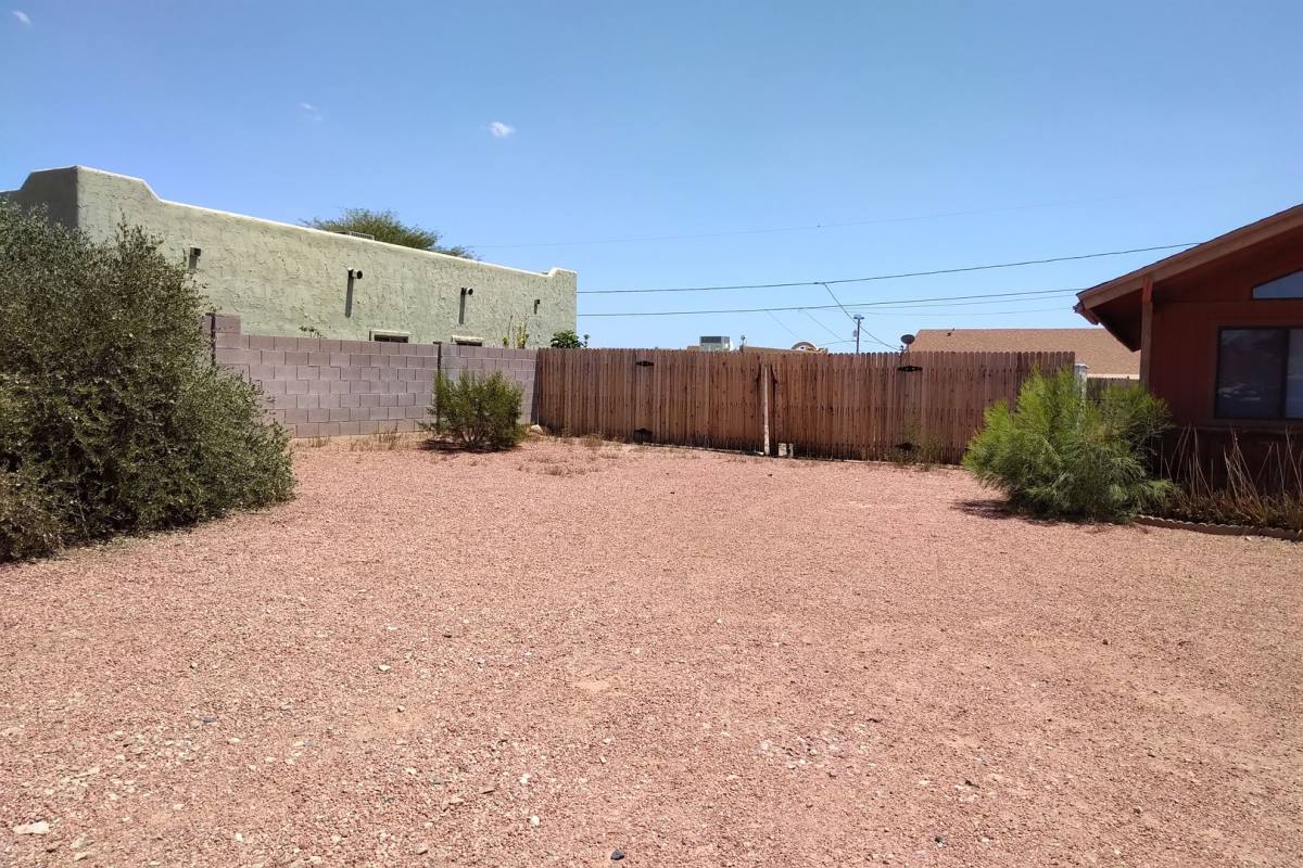 House for rent at 10261 E La Palma Ave, Gold Canyon, AZ 85118