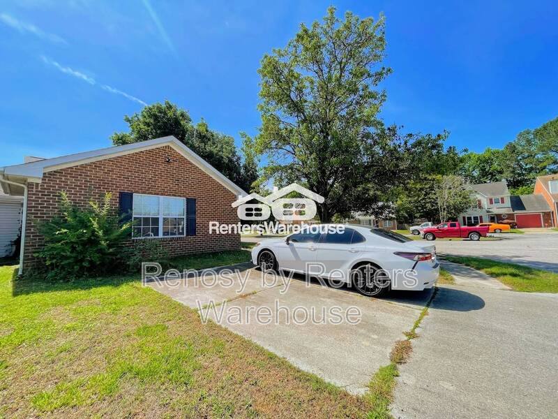 House for rent at 2801 Leeds Court, Chesapeake, VA 23321