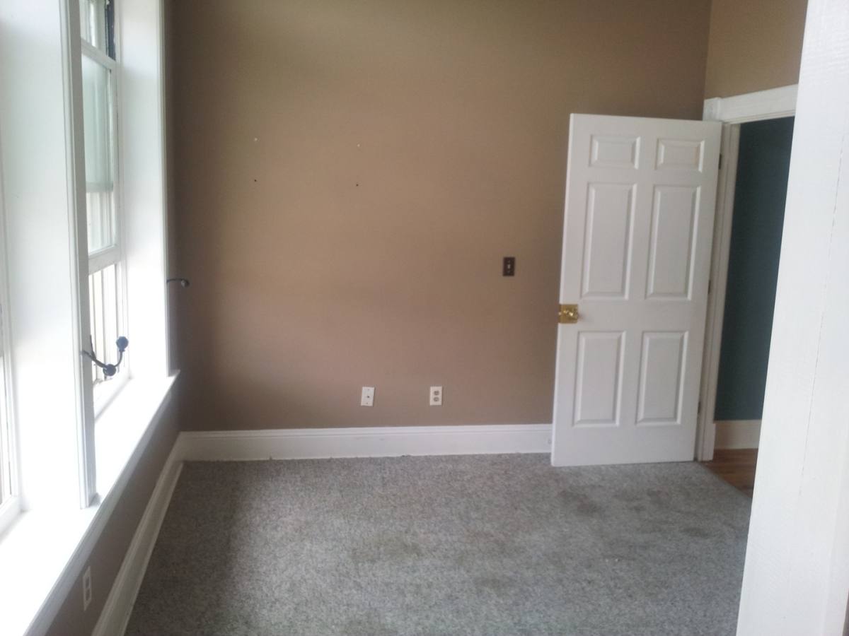 Apartment for rent at 1025 S 5th St, Milwaukee, WI 53204