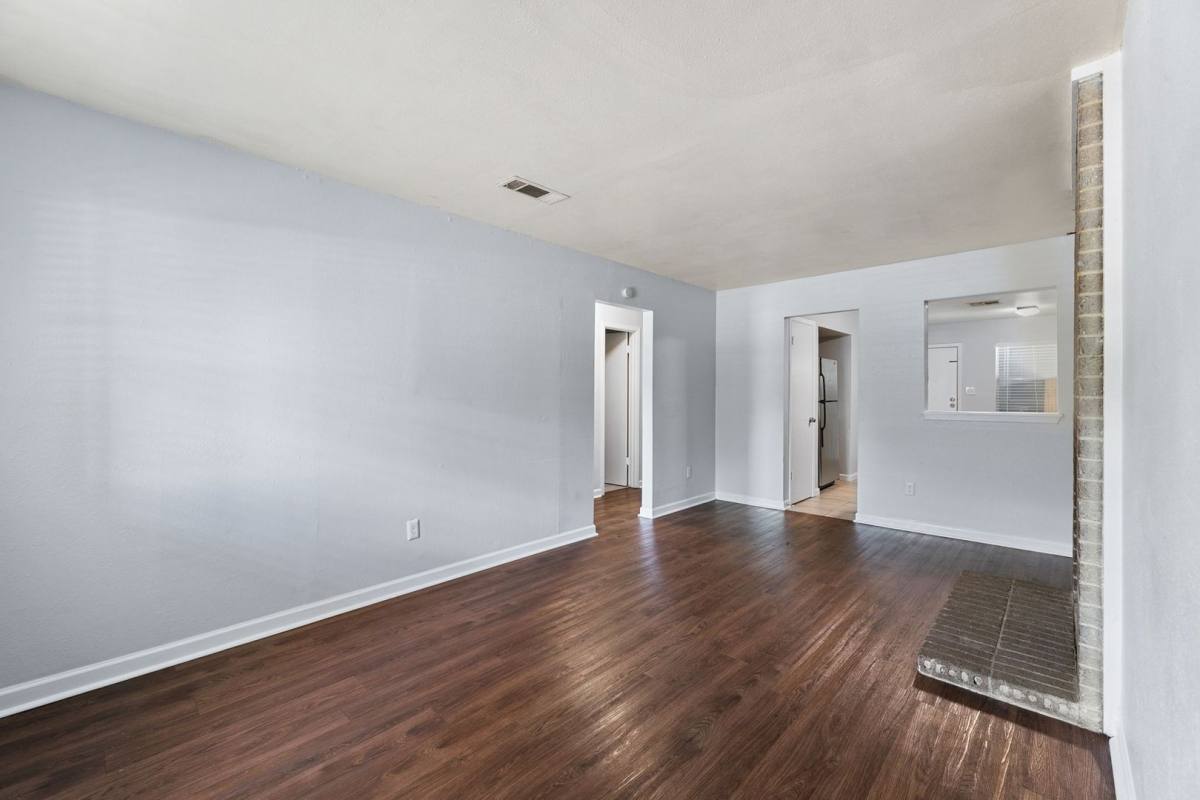 Apartment for rent at 2011 E Stassney Lane, Austin, TX 78744