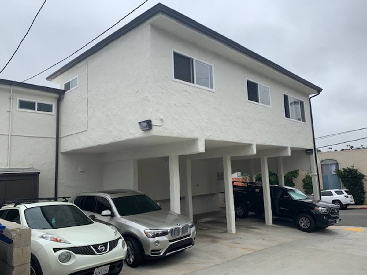 Apartment for rent at 4303 Mentone St, San Diego, CA 92107