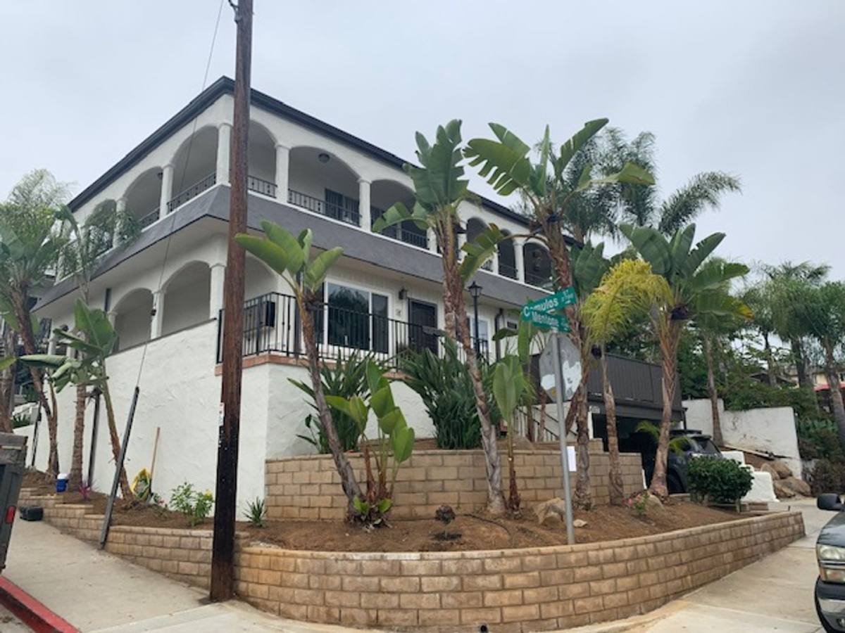Apartment for rent at 4303 Mentone St, San Diego, CA 92107