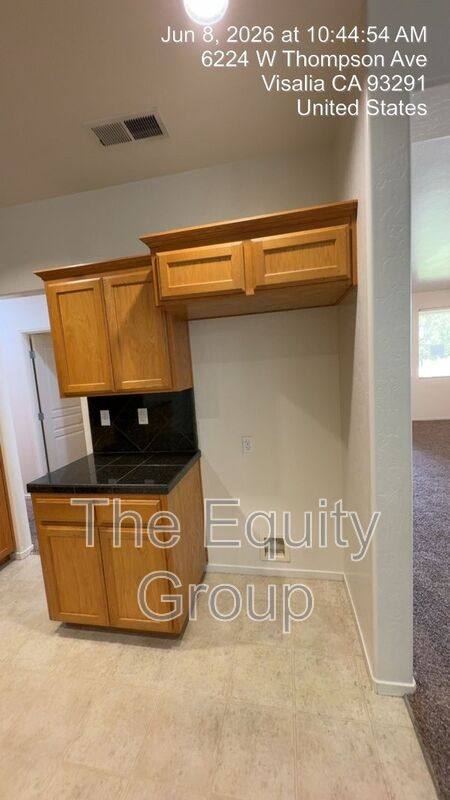 Apartment for rent at 6224 W Thompson Ave, Visalia, CA 93291
