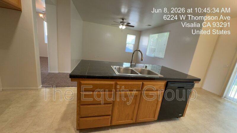 Apartment for rent at 6224 W Thompson Ave, Visalia, CA 93291