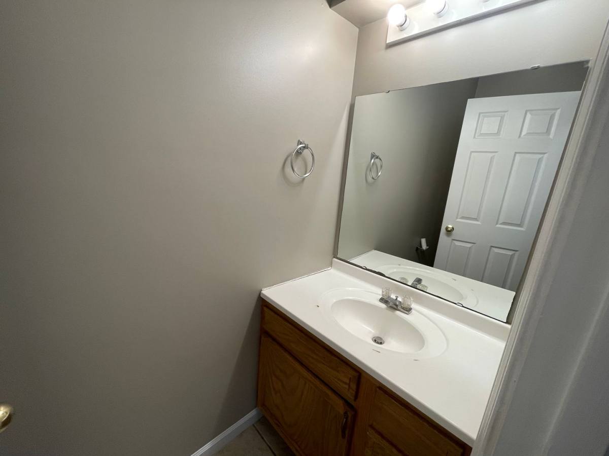 Townhouse for rent at 151 S 3rd St, Lafayette, IN 47901