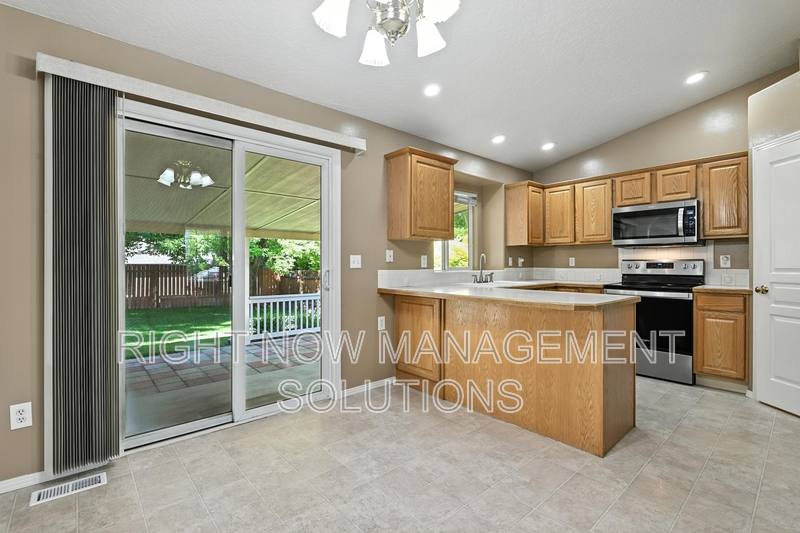 House for rent at 5199 E Rocky Bar Dr, Boise, ID 83716