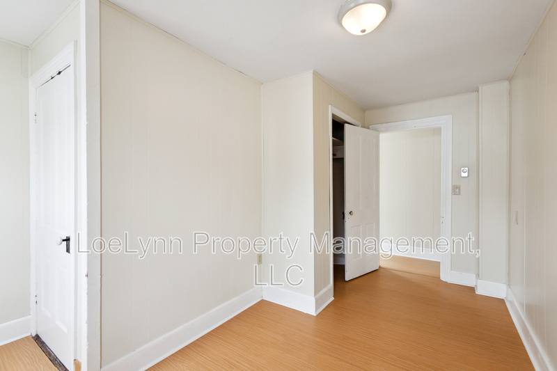 Apartment for rent at 311 Boyd Ave #A, Martinsburg, WV 25401