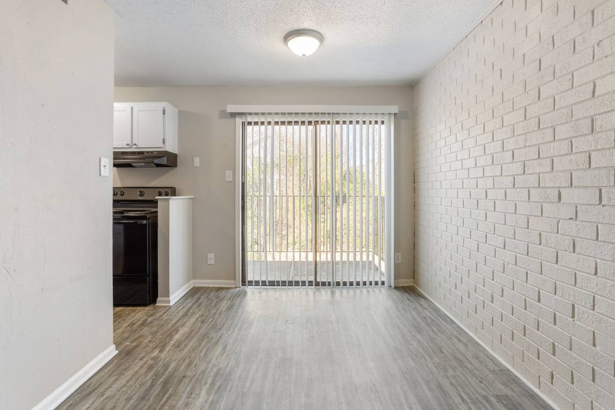 Apartment for rent at 4228 United St, Greensboro, NC 27407
