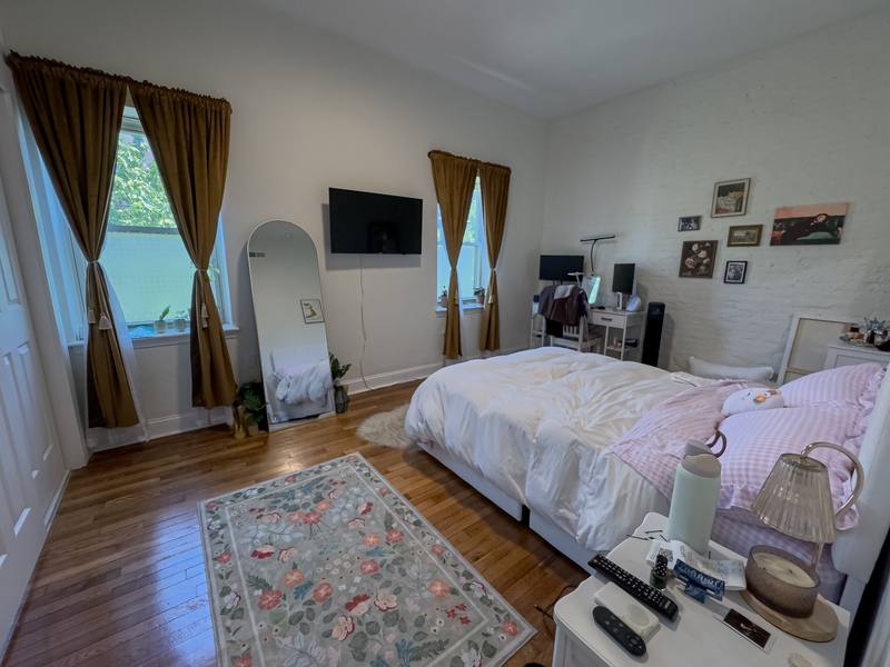 Apartment for rent at 1934 Green St #3FL, Philadelphia, PA 19130