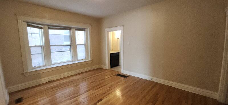 Apartment for rent at 6009 Kingsbury Ave - 1st Floor, Saint Louis, MO 63112