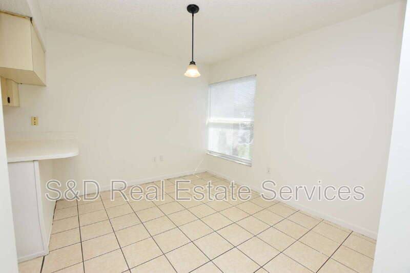 House for rent at 1019 Buccaneer Dr, Lakeland, FL 33801