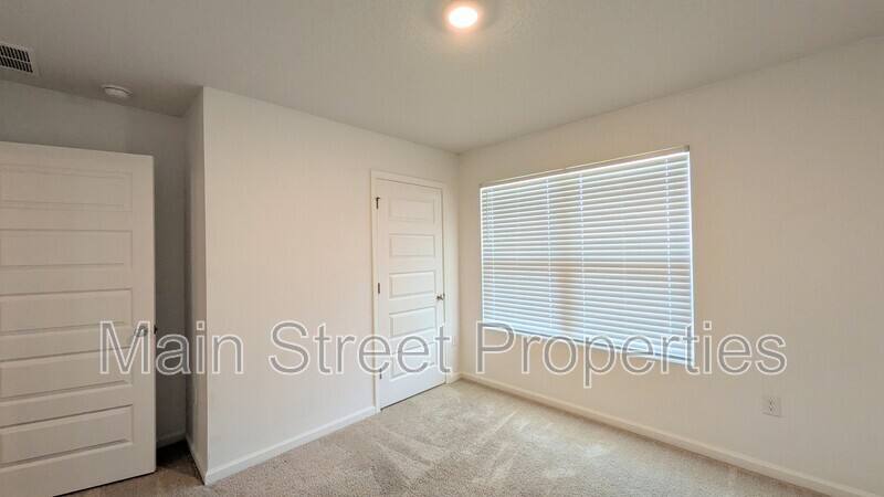 House for rent at 10557 Queens Gate Circle, Pensacola, FL 32506