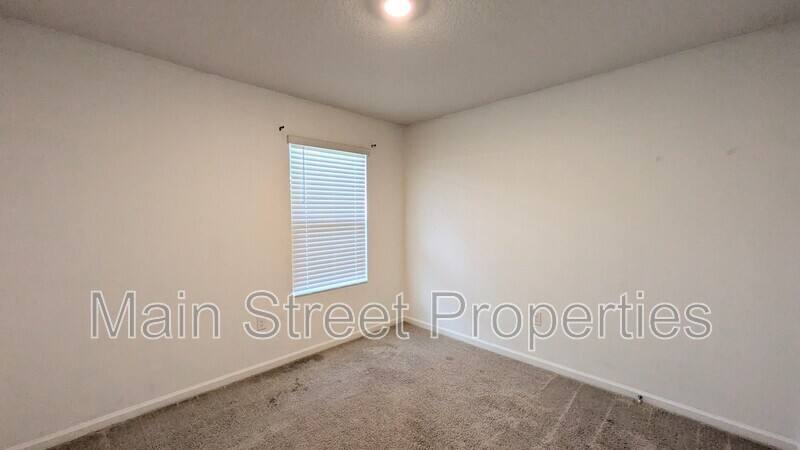 House for rent at 10557 Queens Gate Circle, Pensacola, FL 32506