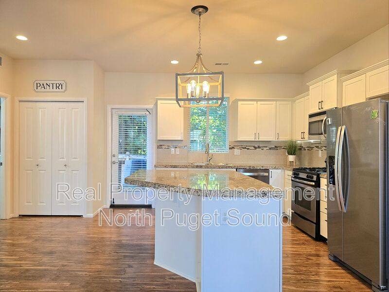 House for rent at 1300 92nd Ave NE, Lake Stevens, WA 98258