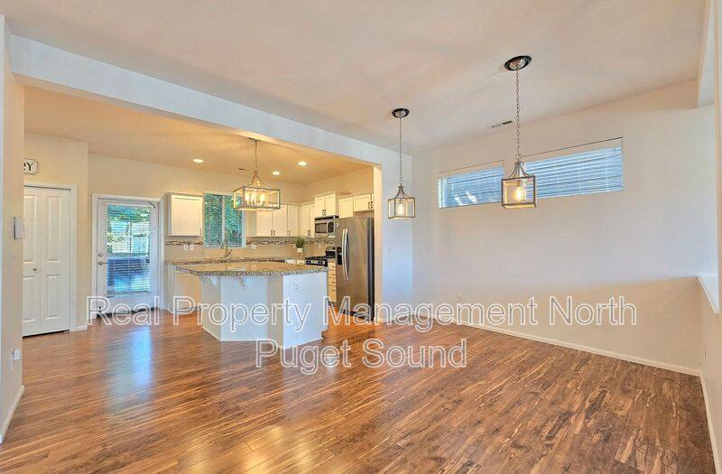 House for rent at 1300 92nd Ave NE, Lake Stevens, WA 98258