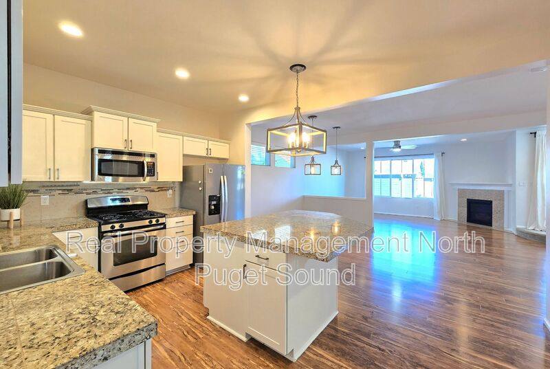 House for rent at 1300 92nd Ave NE, Lake Stevens, WA 98258