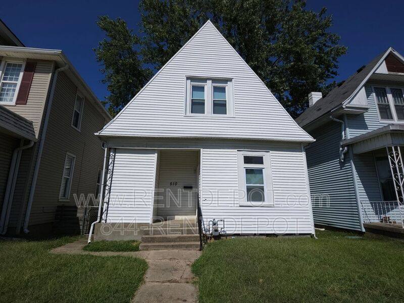 House for rent at 510 E Franklin St, Evansville, IN 47711