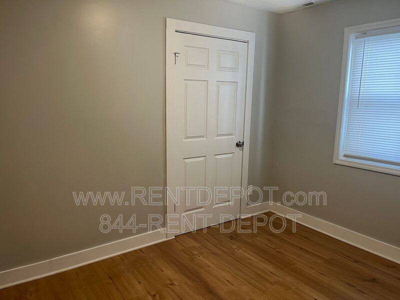 House for rent at 510 E Franklin St, Evansville, IN 47711