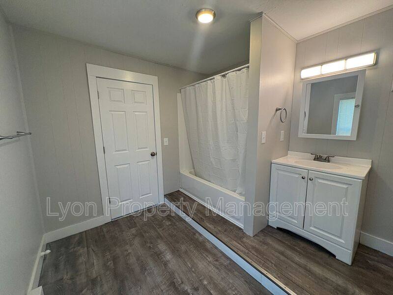 Apartment for rent at 16 W St #3, Westerly, RI 02891