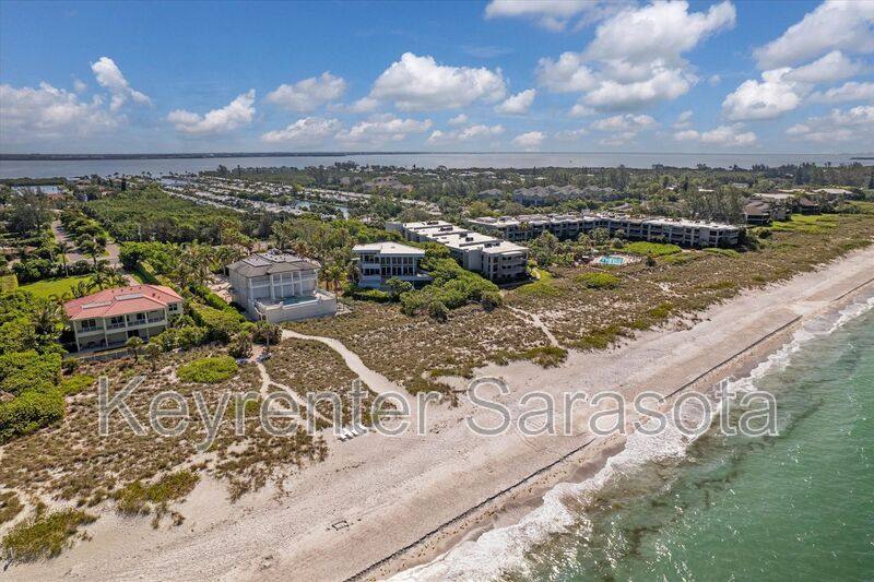 House for rent at 5801 Gulf of Mexico Dr, Longboat Key, FL 34228