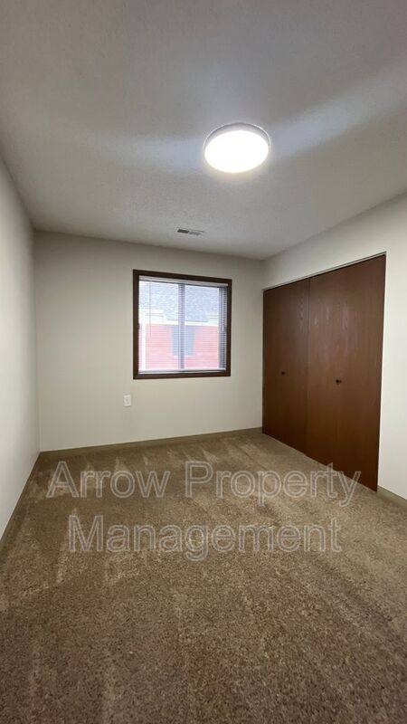 Apartment for rent at 11141 N 137 Waverly #61, Waverly, NE 68462