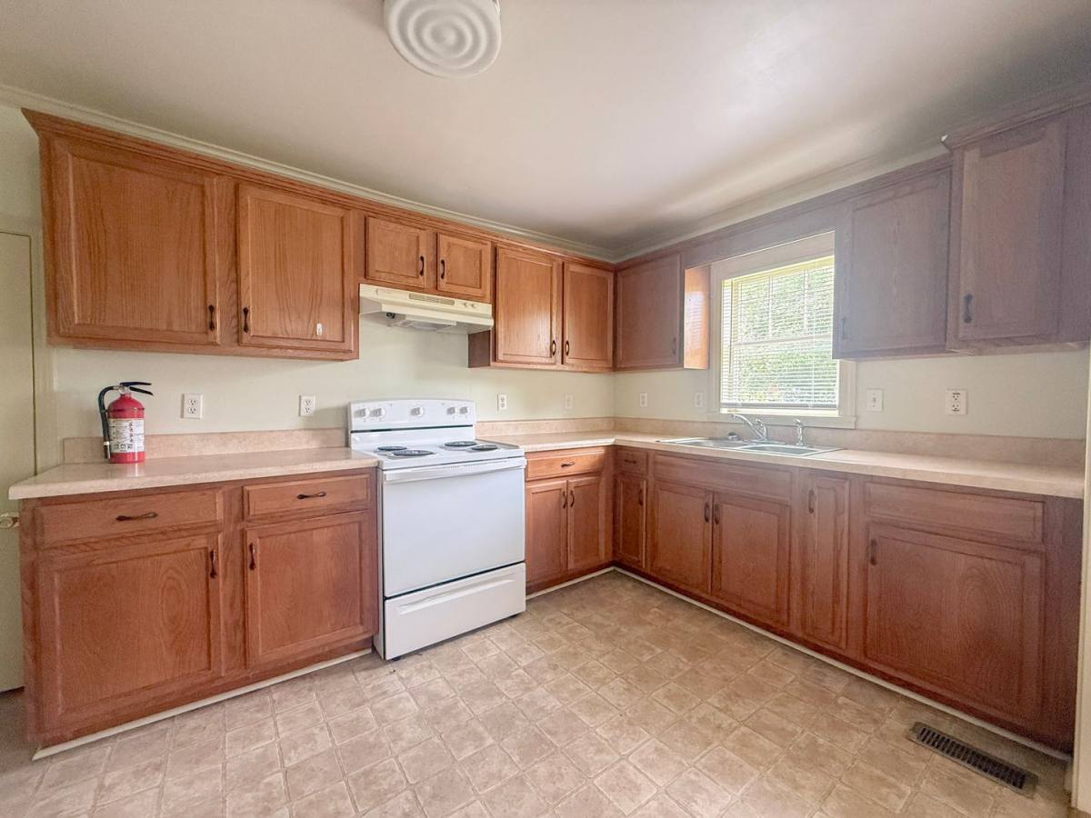 House for rent at 435 Lusk Ave, Monterey, TN 38574