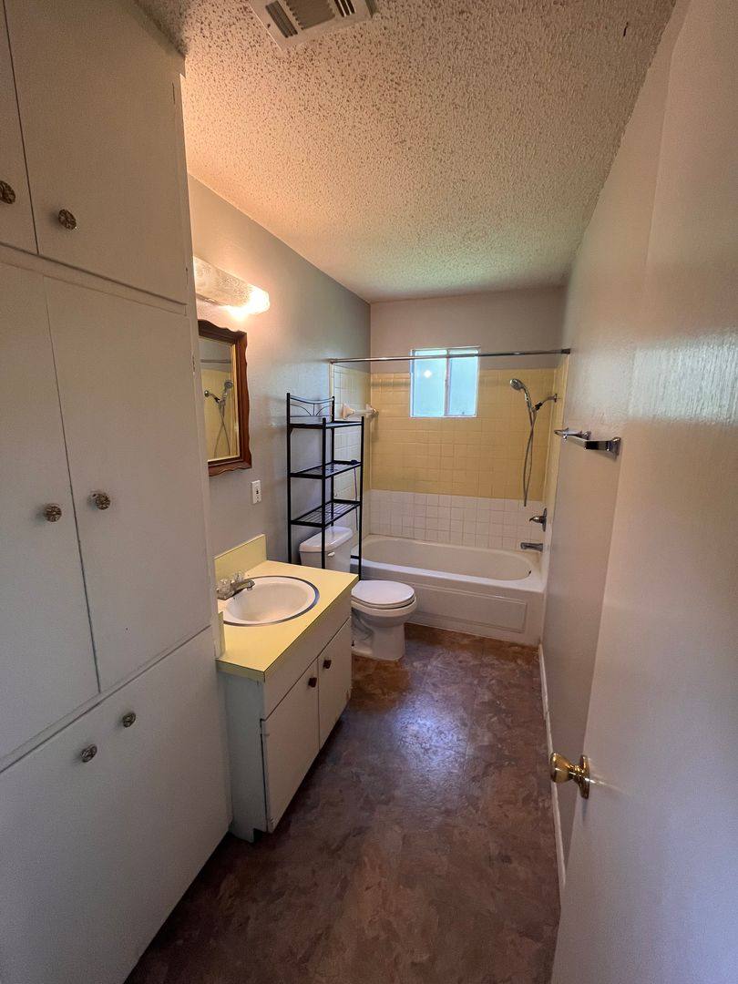 Apartment for rent at 900 902 Hazelton St, San Marcos, TX 78666