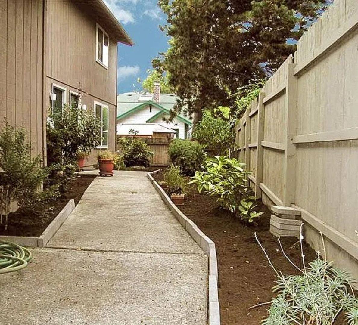 Apartment for rent at 2419-2423 NW Quimby St, Portland, OR 97210
