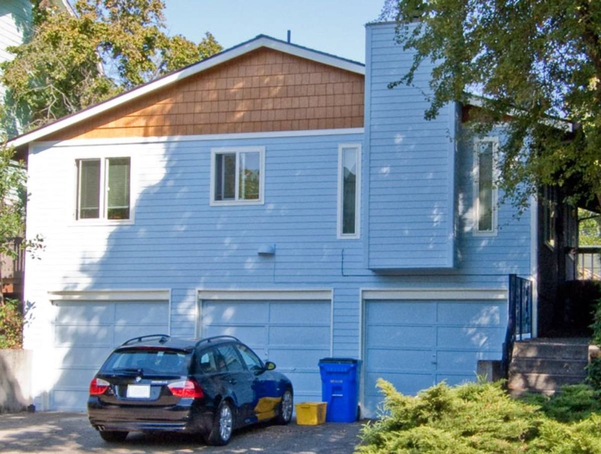 Apartment for rent at 2419-2423 NW Quimby St, Portland, OR 97210