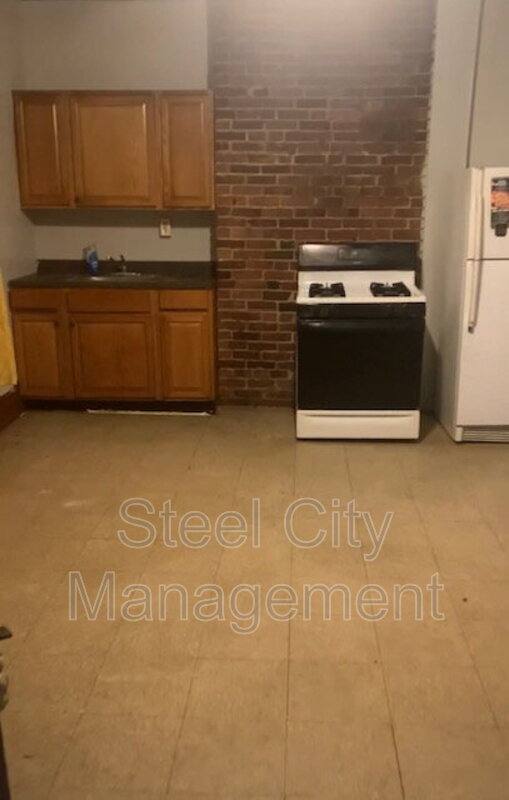 Apartment for rent at 810 Wood St #1, East Pittsburgh, PA 15112