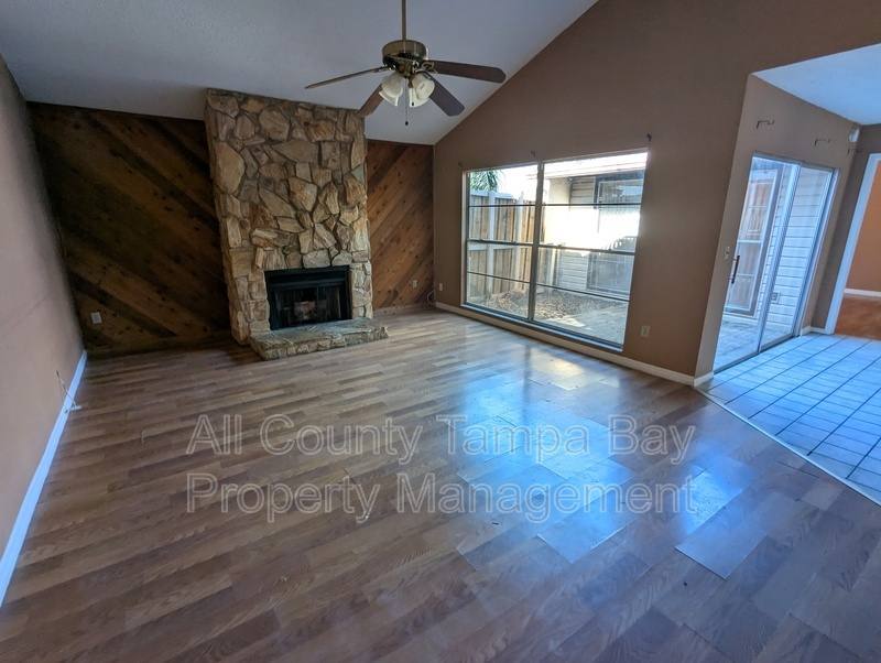House for rent at 10914 Landon Lane, Tampa, FL 33635