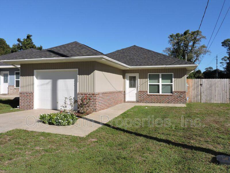 House for rent at 1000 Polk Ave, Pensacola, FL 32507