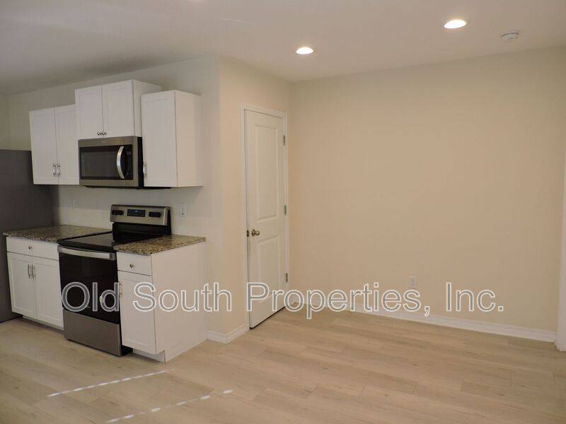 House for rent at 1000 Polk Ave, Pensacola, FL 32507