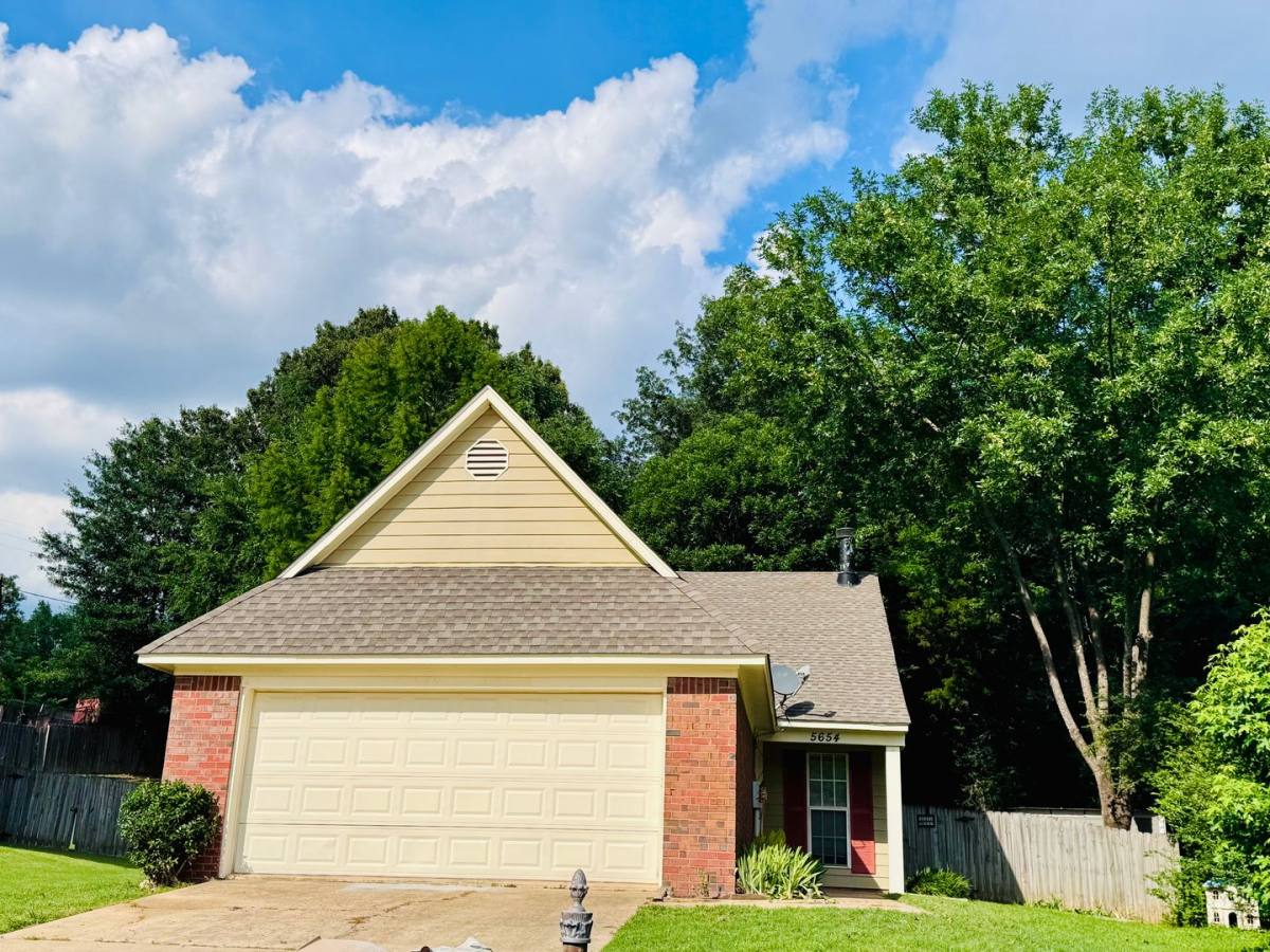 House for rent at 5654 April Dr, Southaven, MS 38671