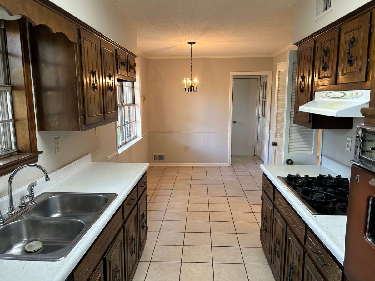 House for rent at 842 Farmington Dr N, Southaven, MS 38671