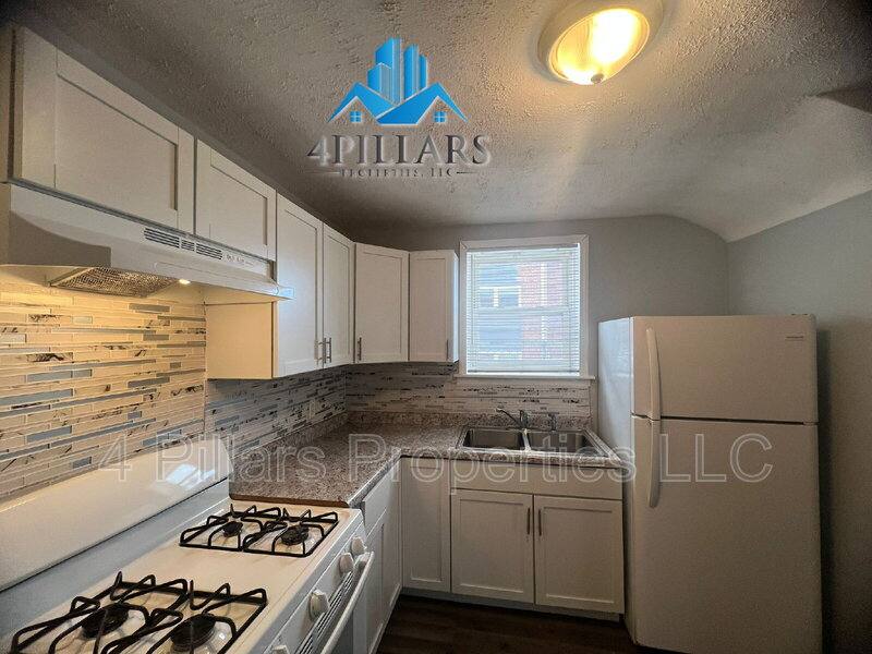 Apartment for rent at 1311 E Columbus Dr #1, East Chicago, IN 46312